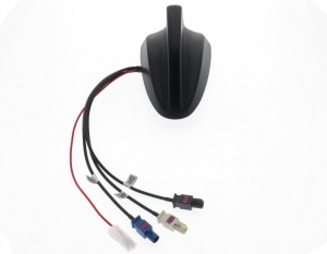 Strešna Shark kombinirana tri-band antena